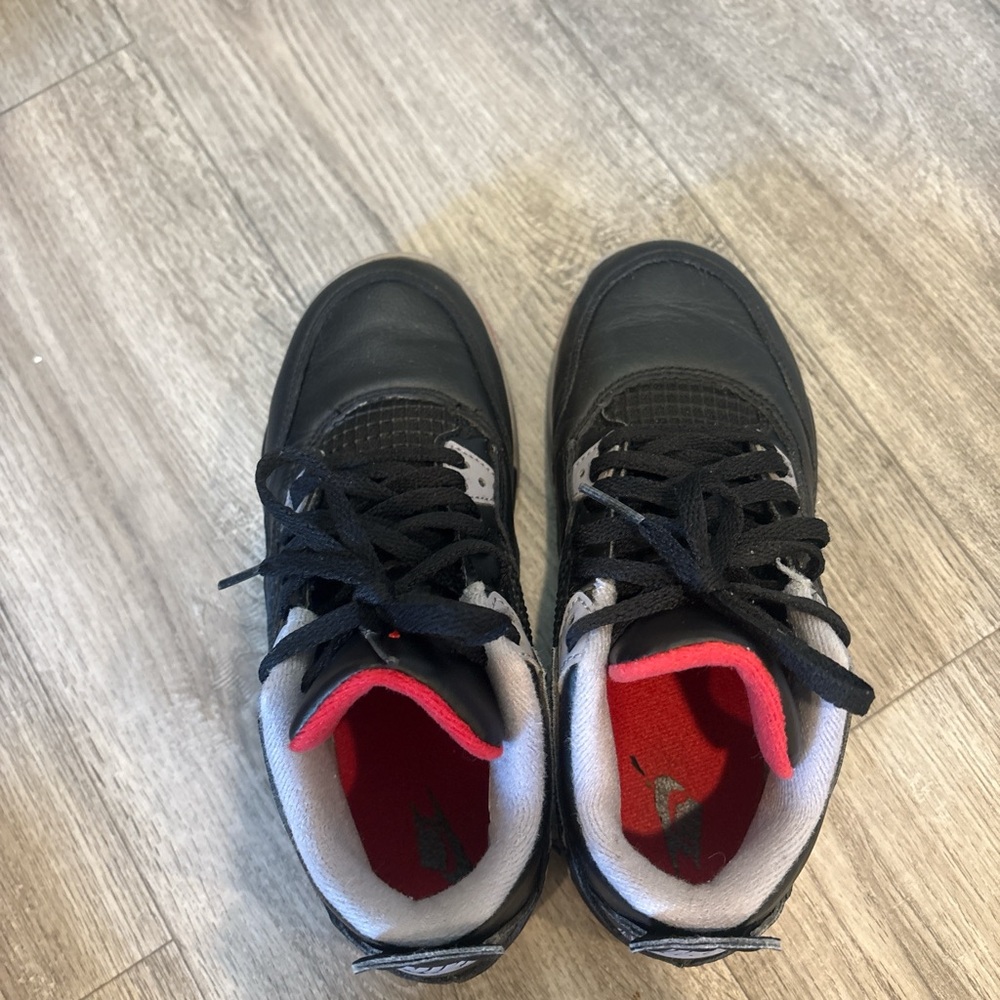 Retro 4 USED please see pics for condition